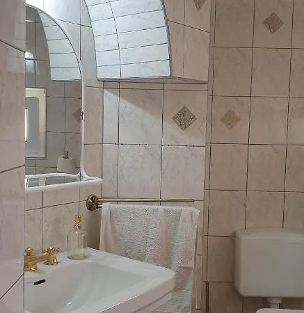 Klara Guest house